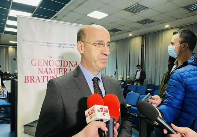 Salkić kritikuje Schmidta zbog nereagovanja na MUP RS-a Ramiz Salkić komentariše odluku Schmidta i djelovanje MUP-a RS-a