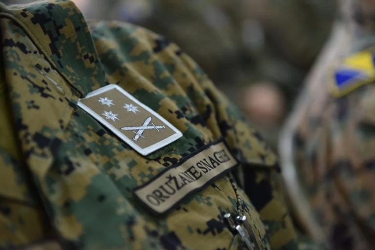 STIŽU NA MANJAČU: Oružane snage BiH i EUFOR u akciji