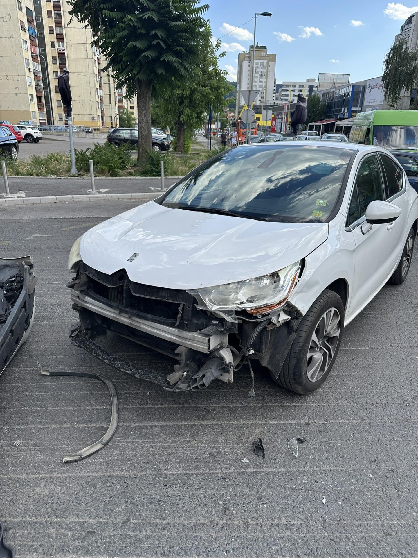 Šejla Zonić imala saobraćajnu nesreću u Tuzli
