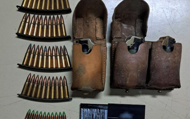 bombe-i-meci HAPSI SVE: Pronađene bombe i municija u stanu