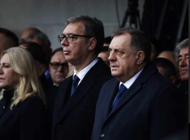 Screenshot Vučić će pobjesniti kada čuje šta se večeras desilo u I. Sarajevu: Dodik ga je (opet) preveslao?!