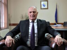 ŠTA SE DEŠAVA? Helez: “Pozivam Milorada Dodika da pokrene…”